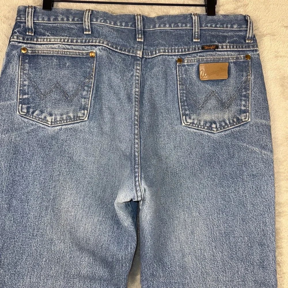 Wrangler Jeans 936PWD Cowboy Cut Slim‎ Fit Measured Fit 37x32 (Tag 38x34) Rodeo